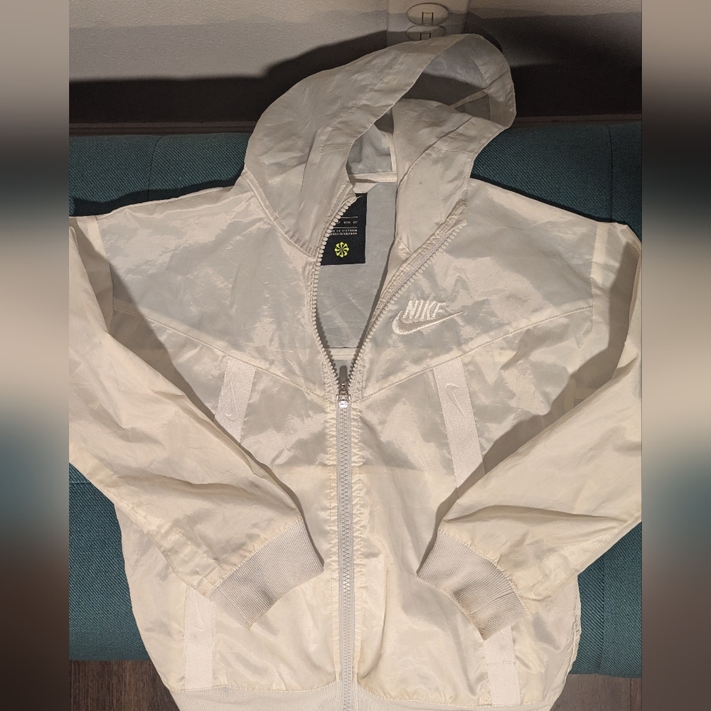 Nike White Hooded Windbreaker